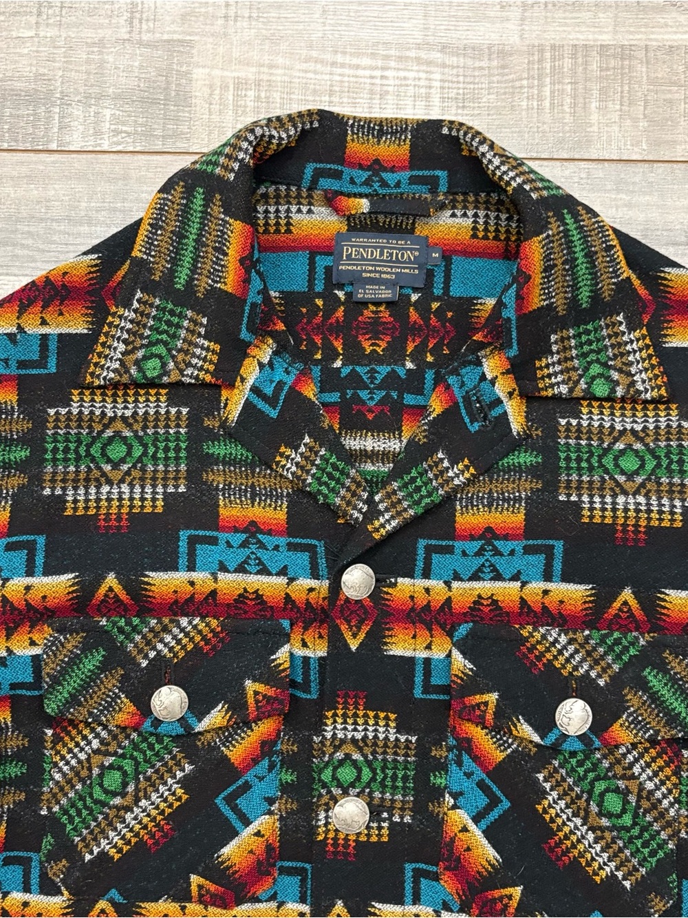 Pendleton Wool Shirt Jacket Chief Joseph Mens M Buffalo Nickel Buttons Aztec - Picture 6 of 16